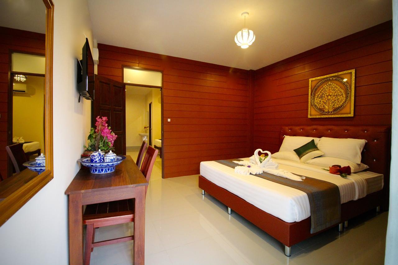Sri Siam Resort Kanchanaburi Extérieur photo