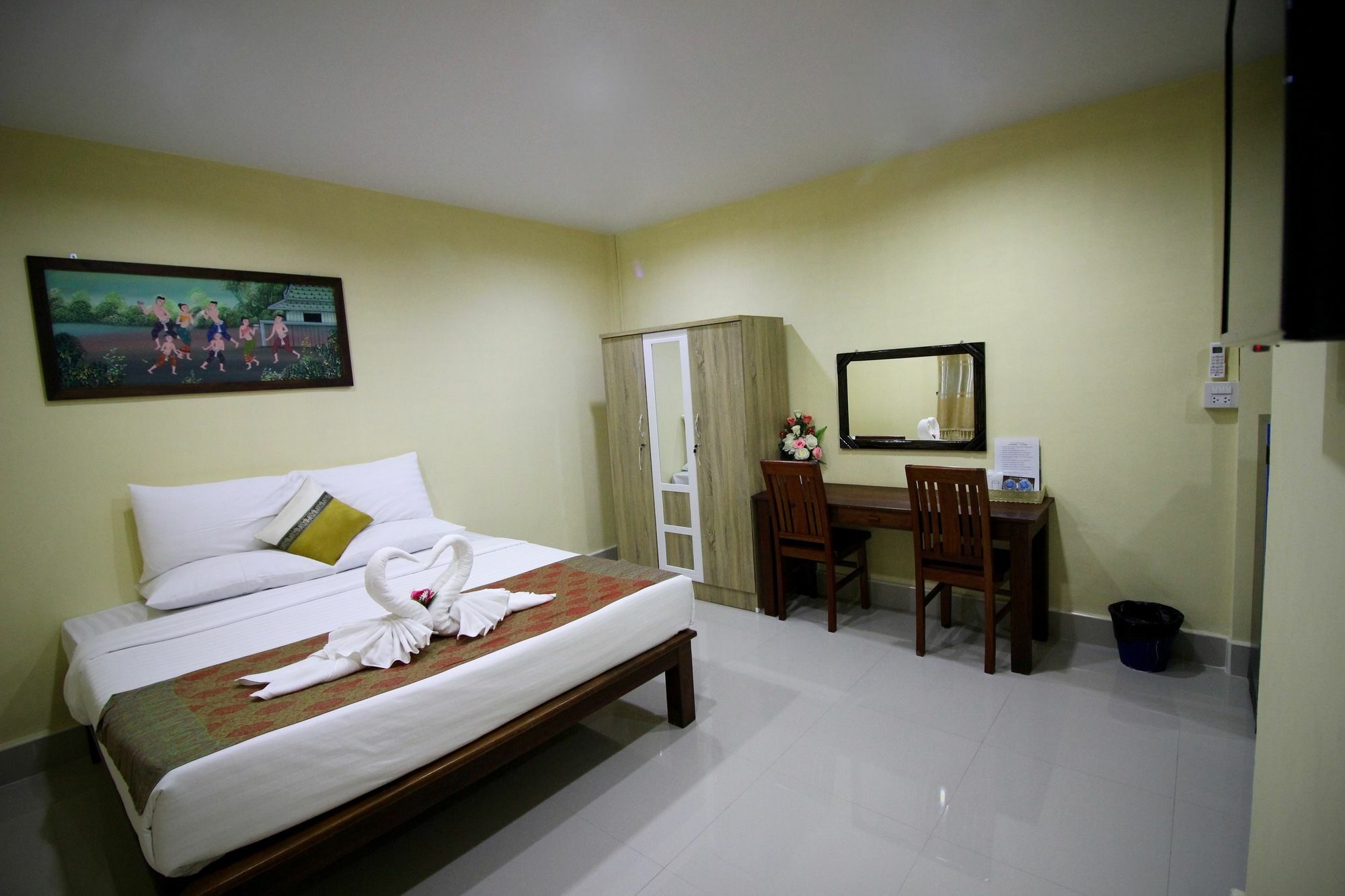 Sri Siam Resort Kanchanaburi Extérieur photo